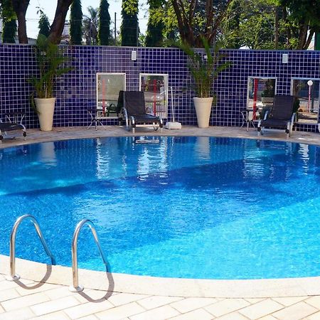 Hotel Golden Park Uberaba Exterior foto