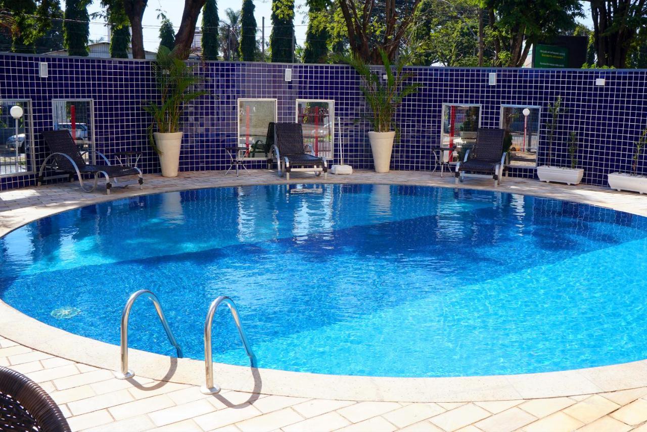 Hotel Golden Park Uberaba Exterior foto