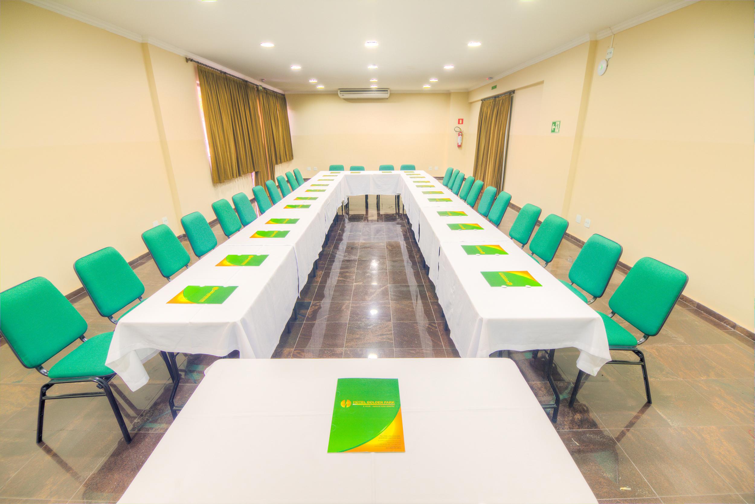 Hotel Golden Park Uberaba Exterior foto