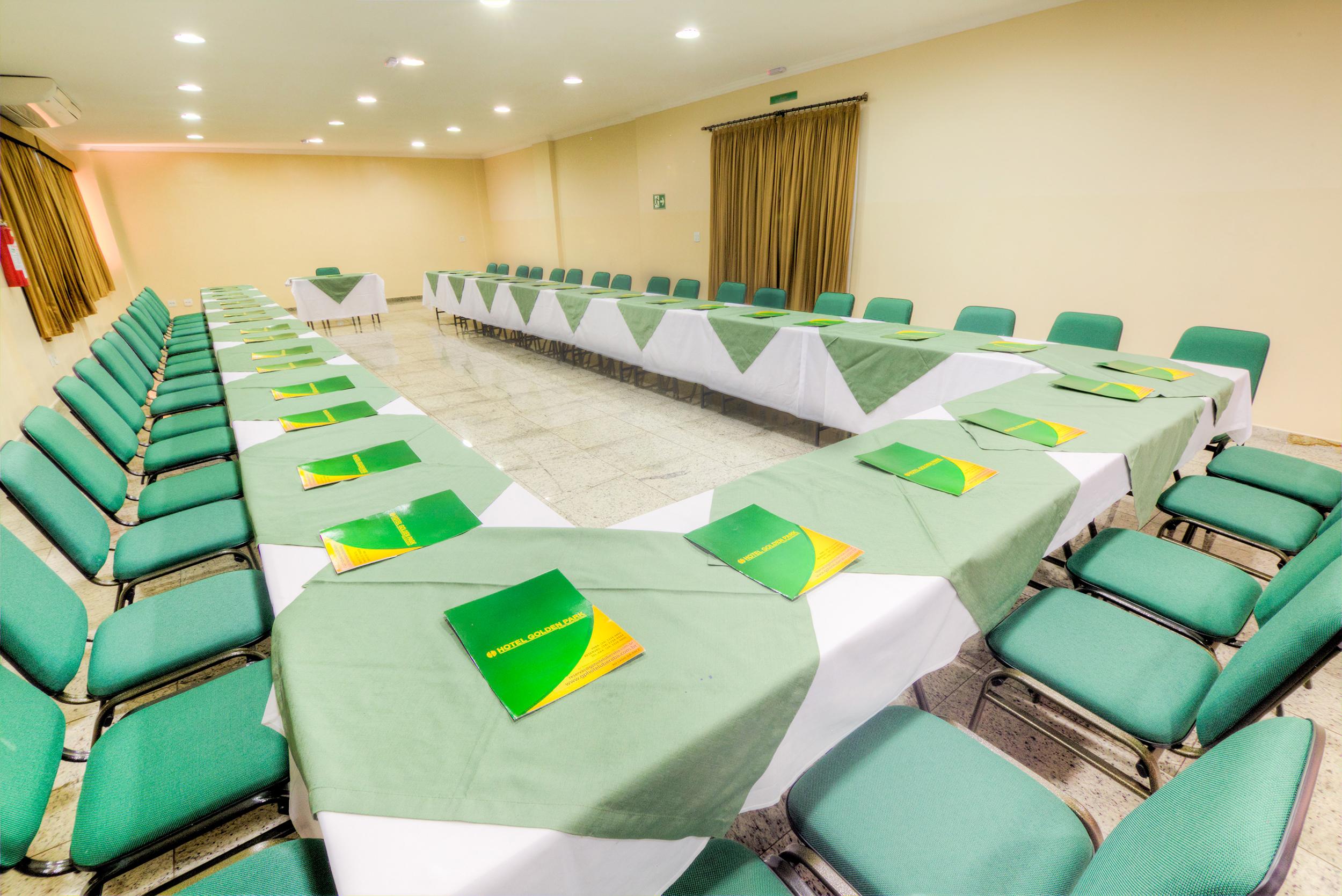 Hotel Golden Park Uberaba Exterior foto