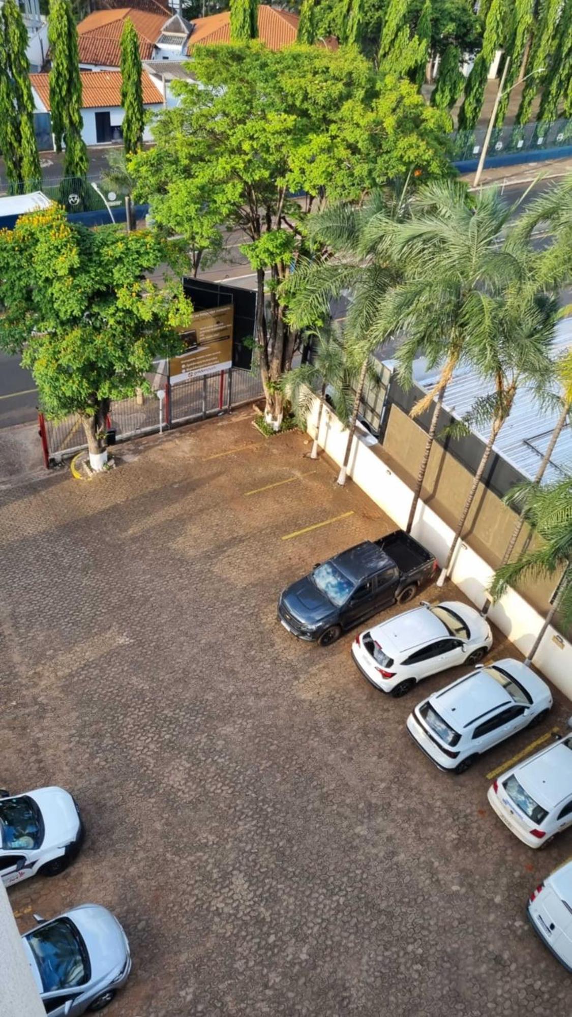 Hotel Golden Park Uberaba Zimmer foto